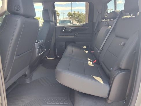 New 2026 Chevrolet Silverado 1500 LTZ w/ LTZ Premium Package AWD/4WD image 6