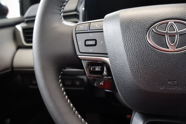 New 2026 Toyota Camry SE w/ Convenience Package FWD image 16