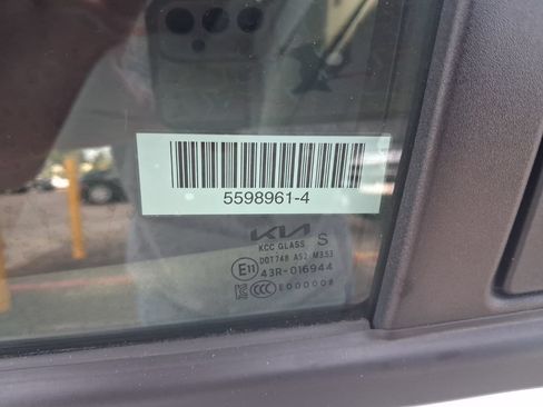 Used 2025 Kia K4 FWD image 9