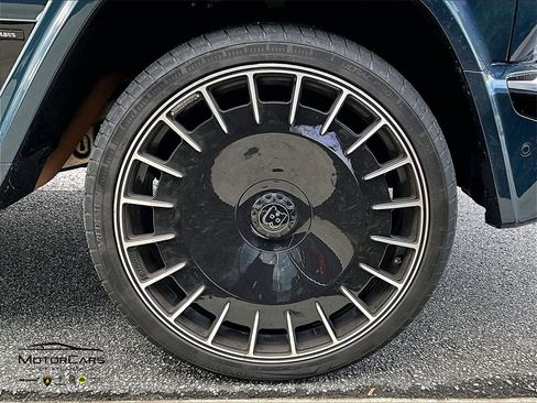 Used 2021 Mercedes-Benz G 63 AMG 4MATIC w/ G Manufaktur Interior Package image 32