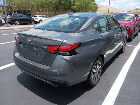 Used 2025 Nissan Versa SV FWD image 2