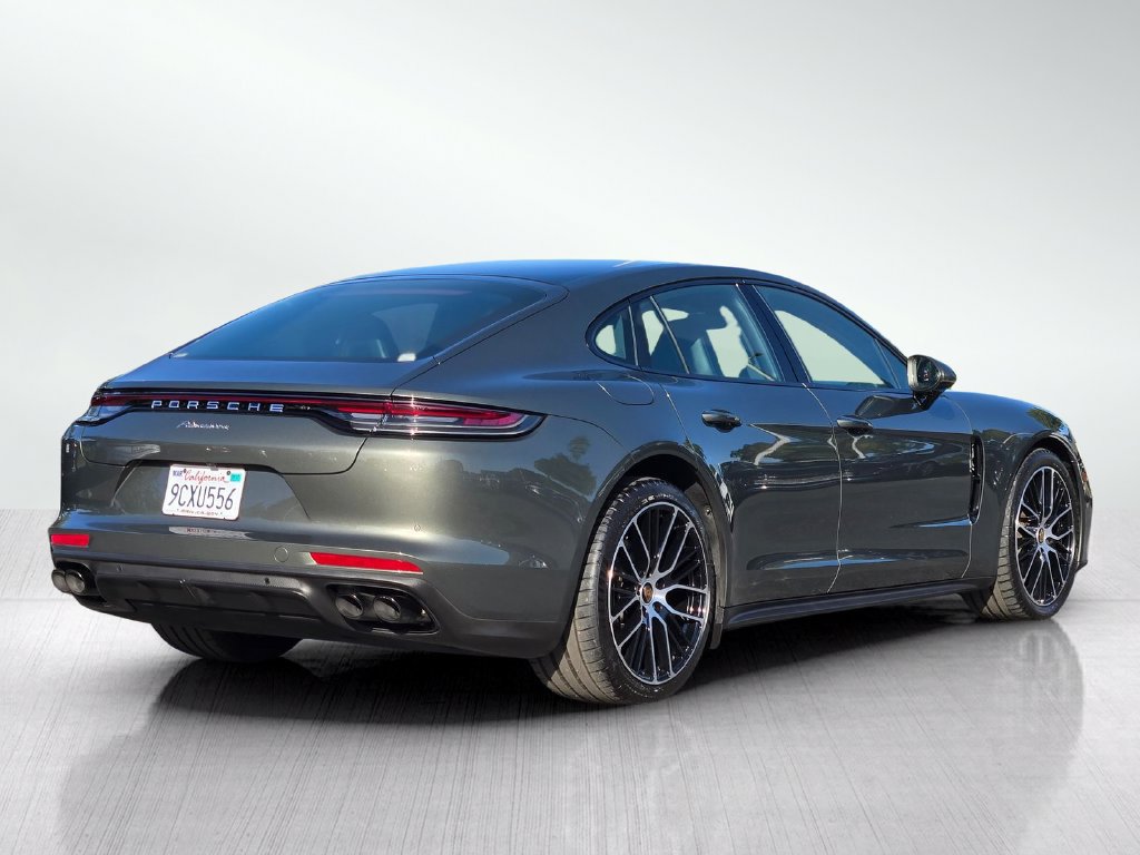 Used 2022 Porsche Panamera Platinum Edition RWD image 4