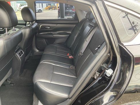 Used 2016 Nissan Altima 2.5 SL w/ Moonroof Package FWD image 20