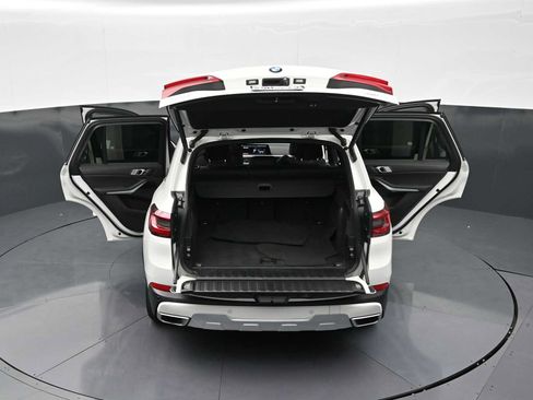 Used 2019 BMW X5 xDrive40i w/ Convenience Package AWD/4WD image 33