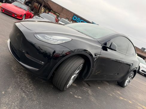 Used 2021 Tesla Model Y Long Range image 59