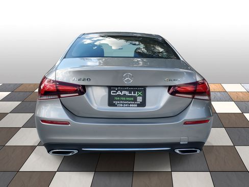 Used 2020 Mercedes-Benz A 220 4MATIC w/ Premium Package image 5