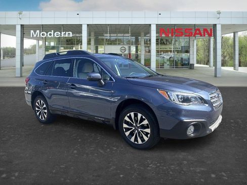 Used 2017 Subaru Outback 3.6R Limited AWD/4WD image 7