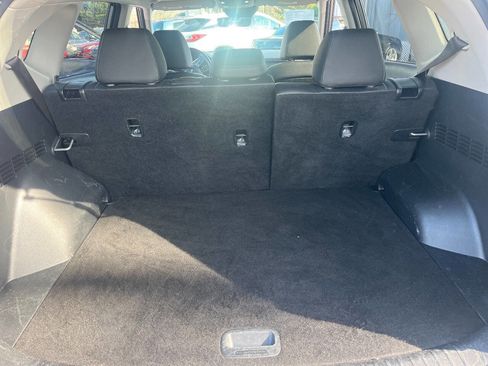 Used 2022 Kia Seltos EX image 25