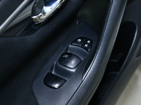Used 2014 Nissan Altima 2.5 S image 16