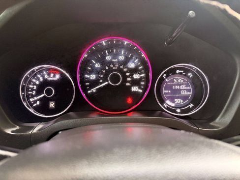 Used 2016 Honda HR-V LX image 18