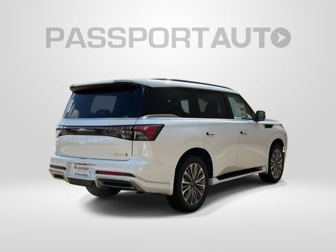 New 2026 INFINITI QX80 Luxe image 6
