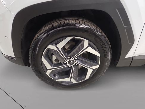 Used 2024 Hyundai Tucson Limited image 9