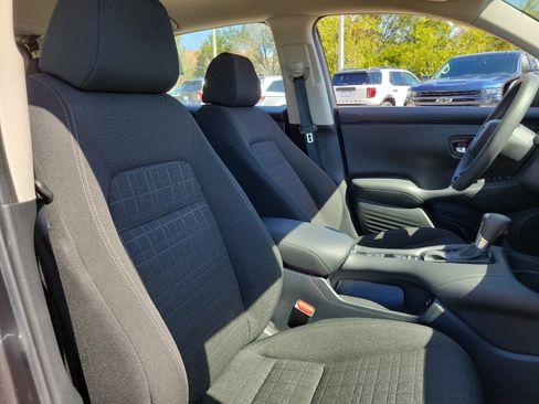 Certified 2025 Honda HR-V LX image 27