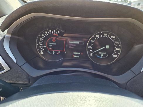 Used 2015 Lincoln MKZ Base AWD 4dr Sedan w/ Equipment Group 102A Reserve image 23