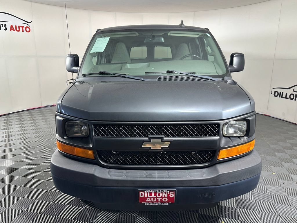 Used 2016 Chevrolet Express 2500 LS RWD image 10