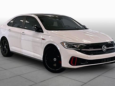 Used 2023 Volkswagen Jetta GLI Autobahn w/ GLI Black Package FWD image 2