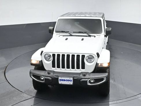 Used 2021 Jeep Gladiator Sport AWD/4WD image 43