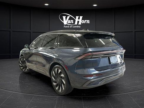 Used 2024 Lincoln Nautilus Black Label w/ Jet Appearance Package (87T) AWD/4WD image 5
