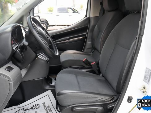 Used 2020 Nissan NV200 S image 14