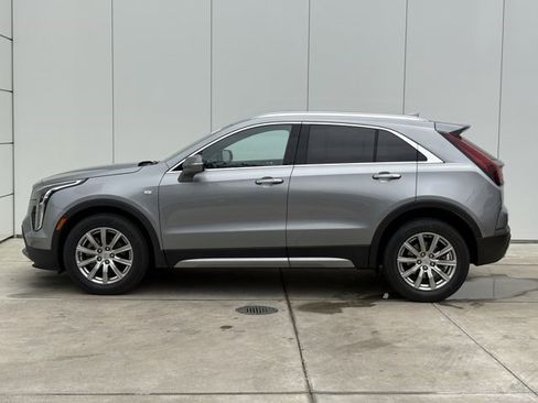 Certified 2023 Cadillac XT4 Premium Luxury image 4