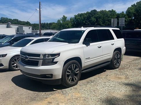 Used 2020 Chevrolet Tahoe Premier AWD/4WD image 6