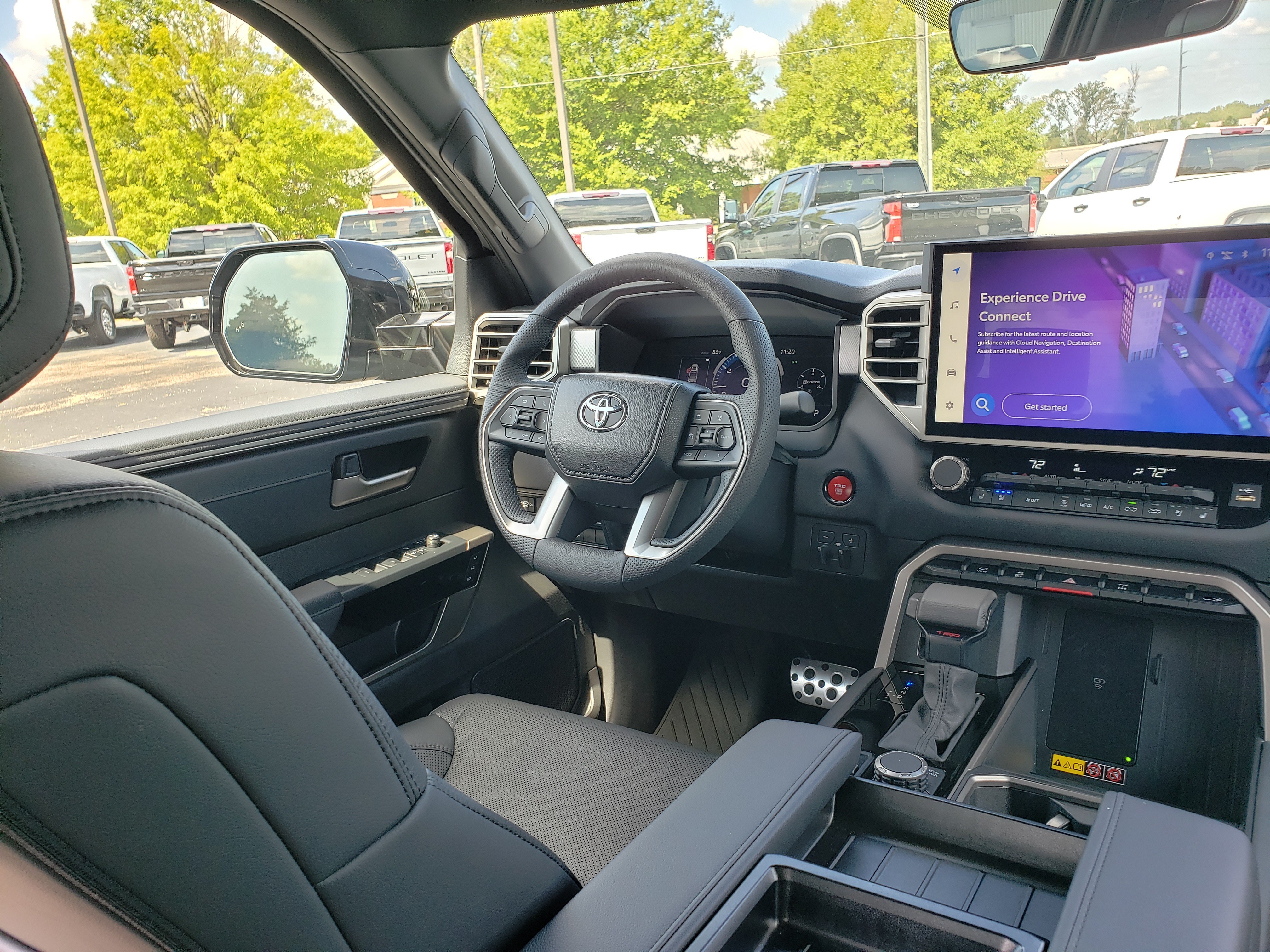 Used 2025 Toyota Tundra Limited w/ TRD Off-Road Package AWD/4WD image 36