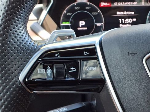Used 2023 Audi e-tron GT Premium Plus AWD/4WD image 16