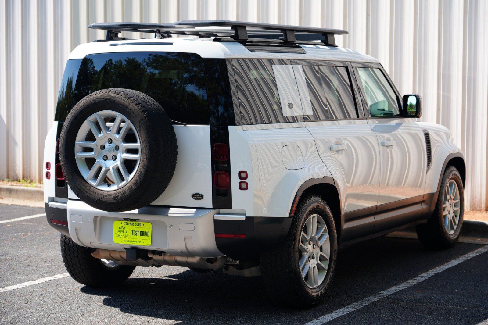 Used 2022 Land Rover Defender 110 S AWD/4WD image 62