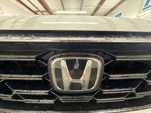 Certified 2024 Honda CR-V LX image 29