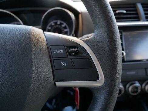 Used 2025 Mitsubishi Outlander Sport ES AWD/4WD image 19