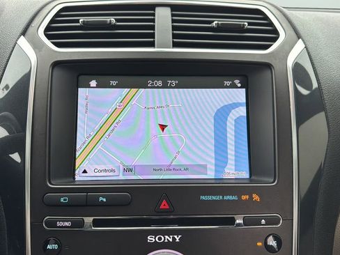 Used 2018 Ford Explorer Limited FWD image 17