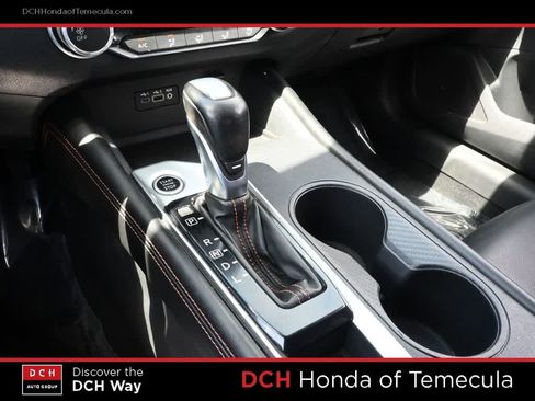 Used 2020 Nissan Altima 2.5 SR FWD image 11