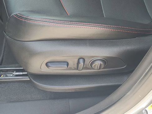 Used 2024 Chevrolet Equinox RS w/ RS Leather Package FWD image 16
