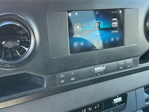 Used 2019 Mercedes-Benz Sprinter 144 Cargo image 15