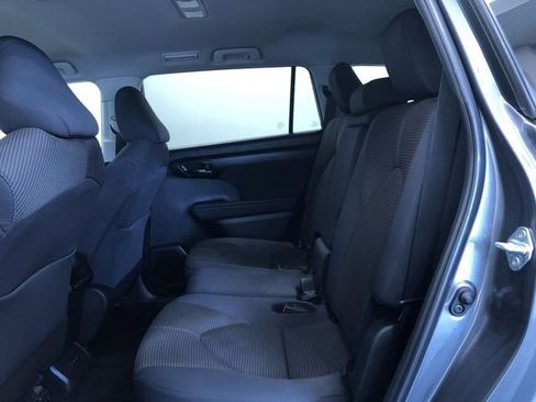 Certified 2024 Toyota Highlander LE AWD/4WD image 20