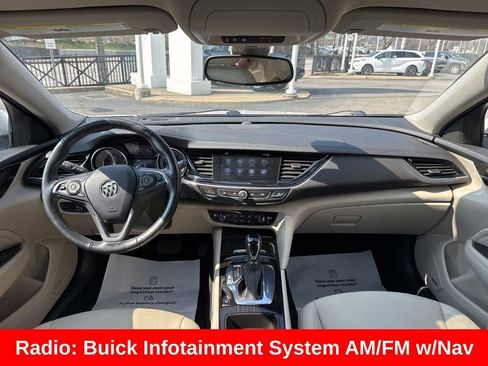 Used 2018 Buick Regal Essence w/ Driver Confidence Package #1 FWD image 17
