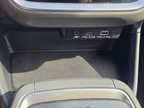 Used 2024 Subaru Crosstrek 2.0i Premium AWD/4WD image 29