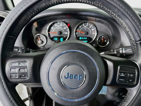 Used 2017 Jeep Wrangler Sport w/ Quick Order Package 24S AWD/4WD image 15