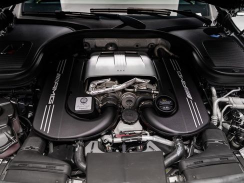 Used 2020 Mercedes-Benz GLC 63 AMG 4MATIC image 38