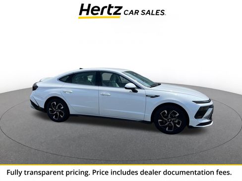 Used 2025 Hyundai Sonata SEL FWD image 1