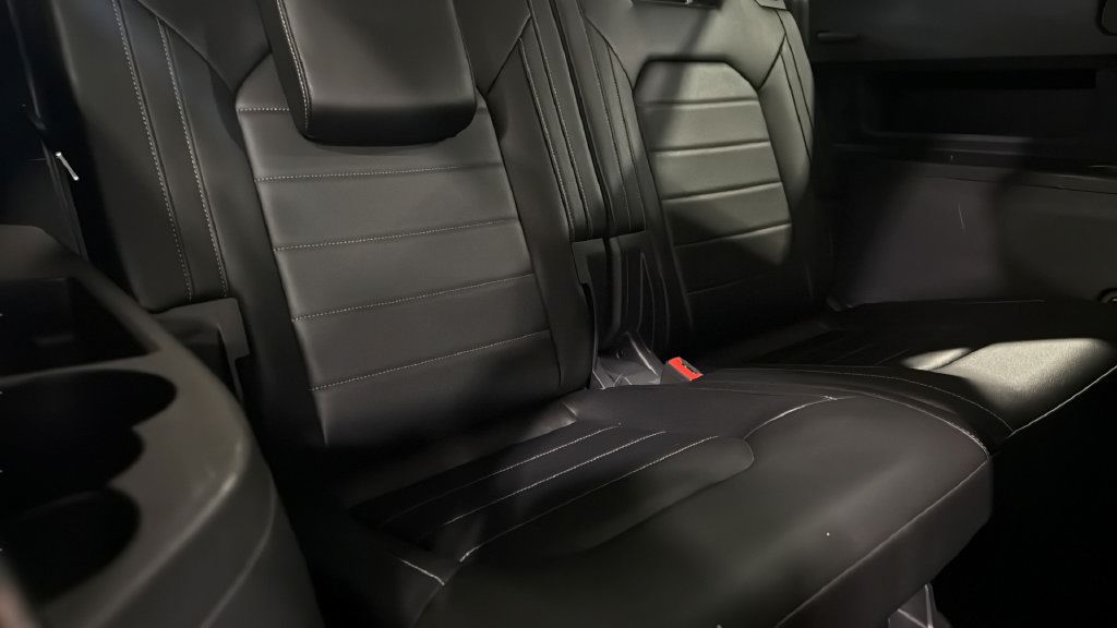 Used 2019 Volkswagen Atlas SEL Premium AWD/4WD image 18