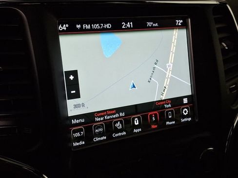 Used 2018 Jeep Grand Cherokee Altitude AWD/4WD image 3