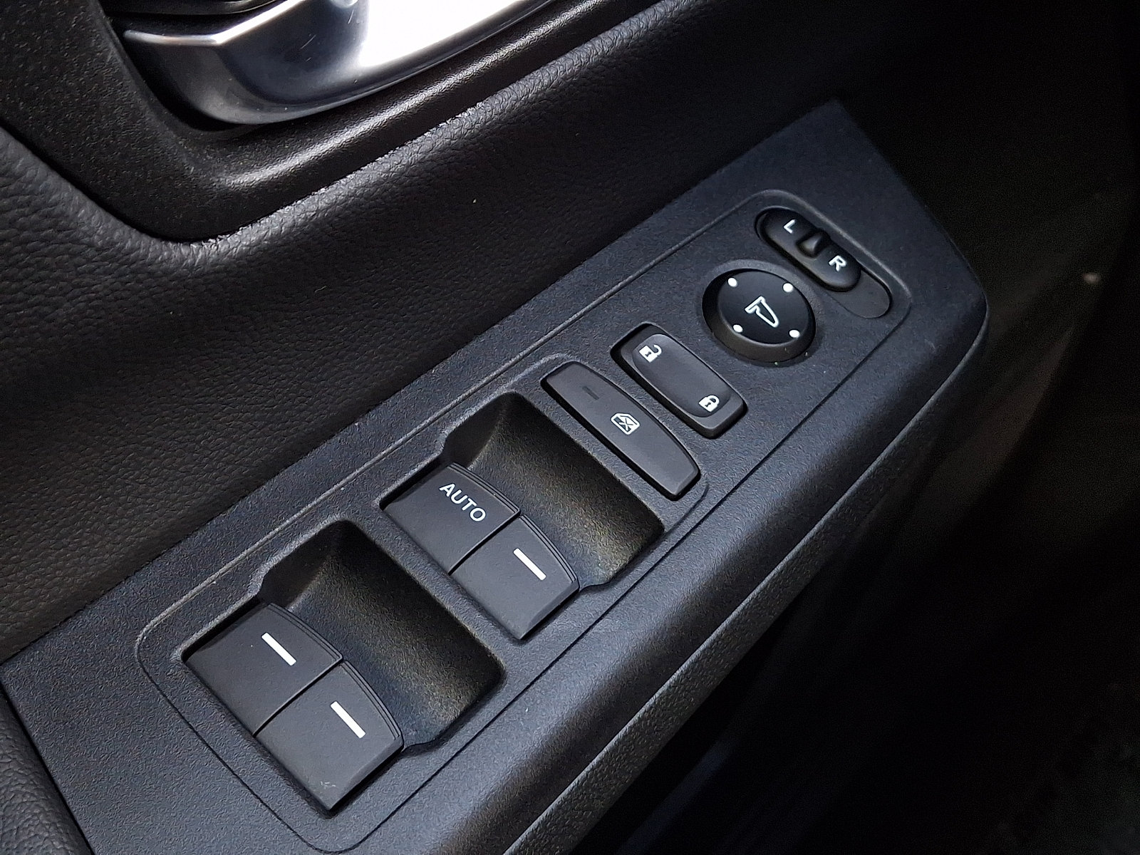 Used 2026 Honda CR-V LX image 26