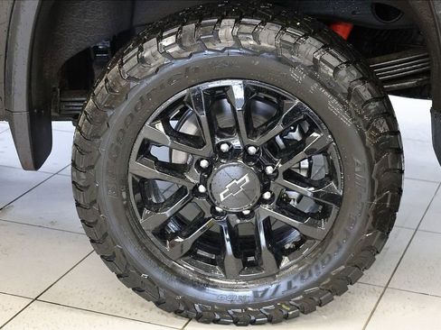 New 2026 Chevrolet Silverado 2500 High Country w/ High Country Premium Package image 3