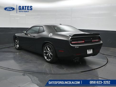 Used 2022 Dodge Challenger GT RWD image 8