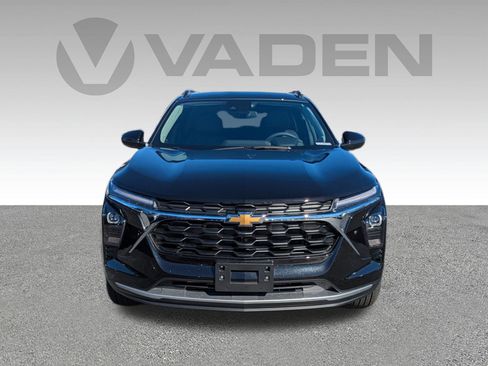 New 2026 Chevrolet Trax LT w/ Sunroof Package image 30