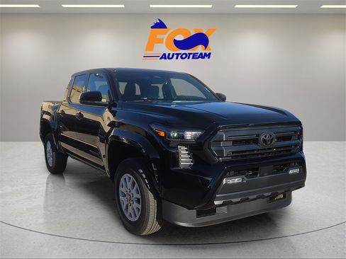 New 2026 Toyota Tacoma SR5 image 6