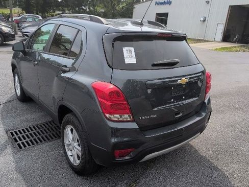 Used 2022 Chevrolet Trax LT w/ Driver Confidence Package AWD/4WD image 6