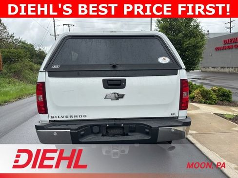 Used 2011 Chevrolet Silverado 2500 LT w/ Interior Plus Package AWD/4WD image 6