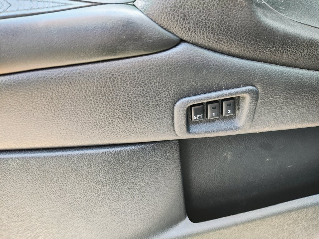 Used 2012 Nissan Murano SL w/ Navigation Pkg FWD image 12